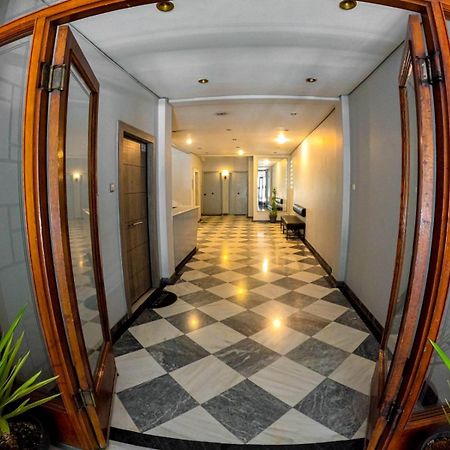 Comfortable Apt, Next To Archeological Museum! Athen Eksteriør billede