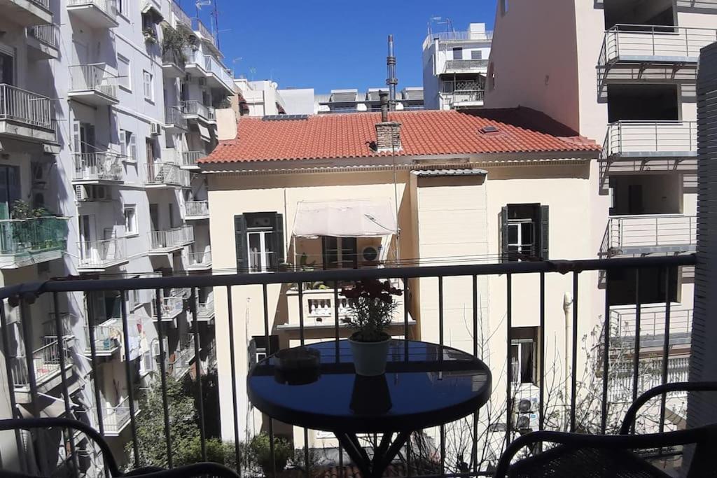 Comfortable Apt, Next To Archeological Museum! Athen Eksteriør billede